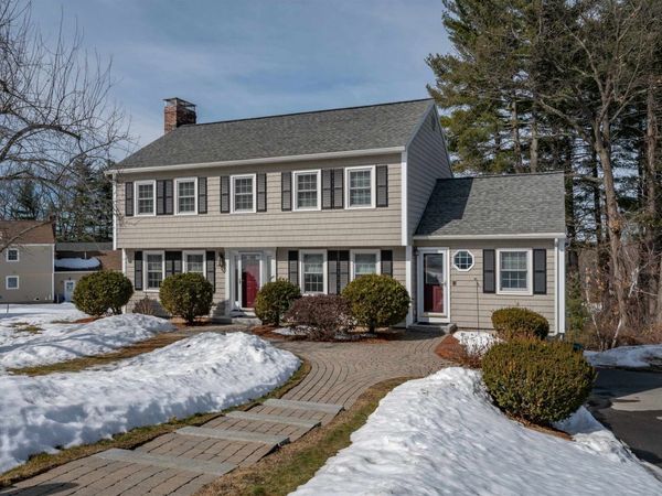 8 Collier Court, Nashua, NH 03062