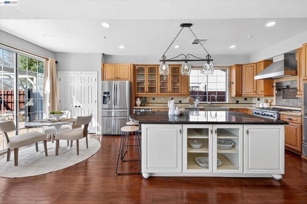 1426 Jayhawk Ln, Livermore, CA 94551 Main Photo