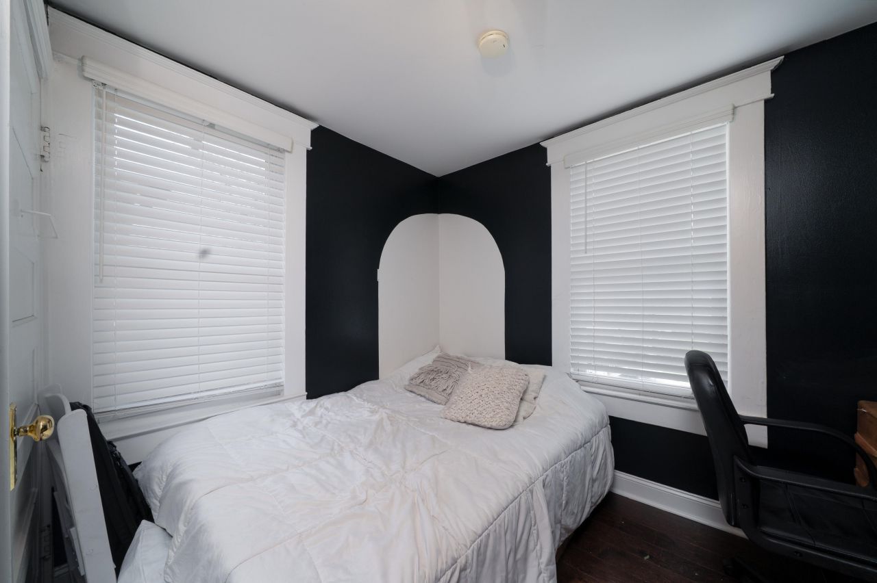 13 Poplar Street Photo 26