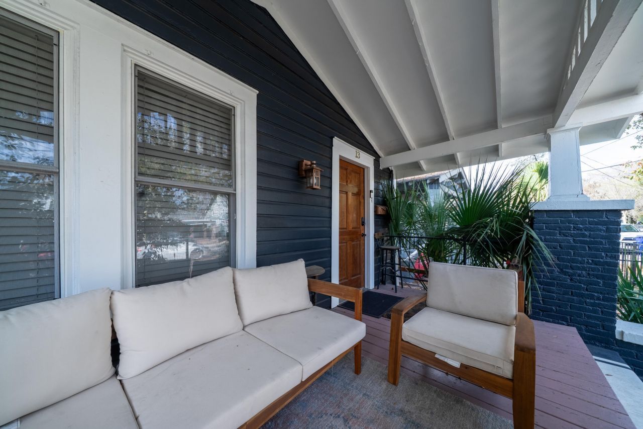 13 Poplar Street Photo 6