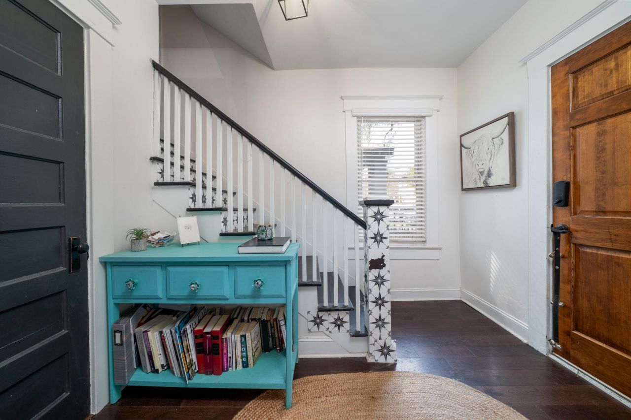 13 Poplar Street Photo 8