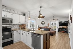 218 Landing Rd. photo 4