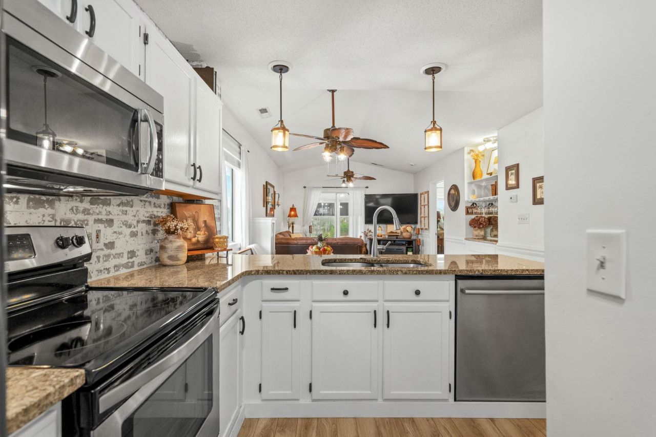 218 Landing Rd. Photo 9