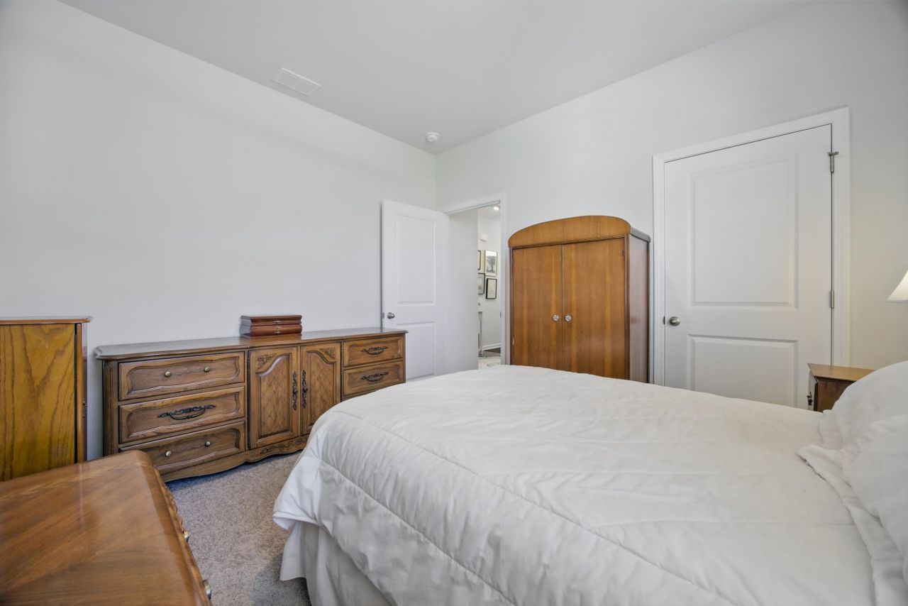 1723 Perthshire Loop Photo 9