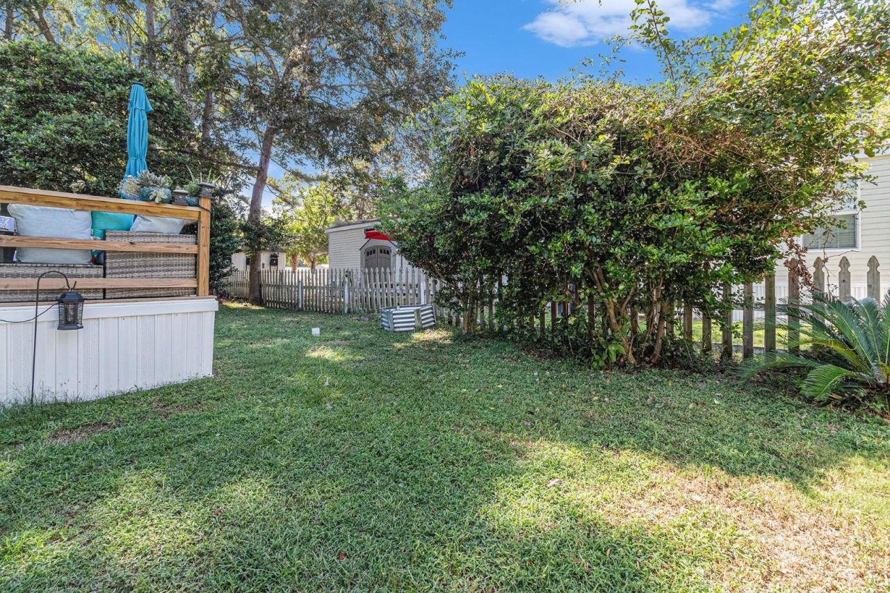 1 Top Sail Lln. Photo 31