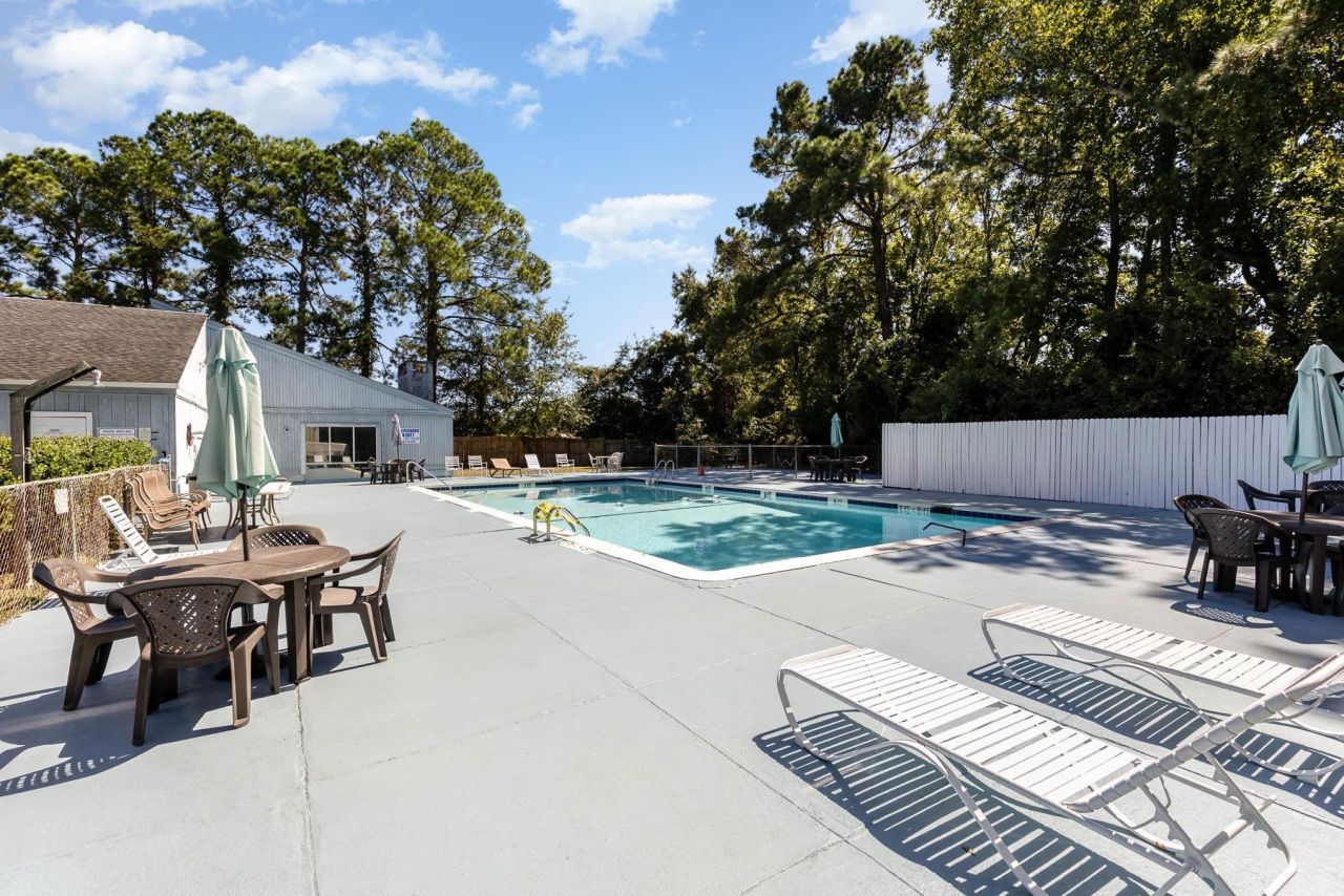 1 Top Sail Lln. Photo 35