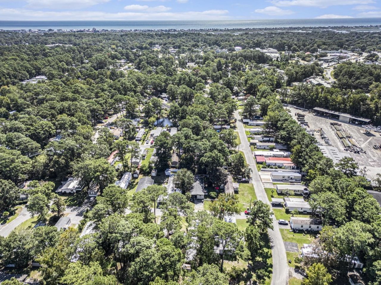 1 Top Sail Lln. Photo 38