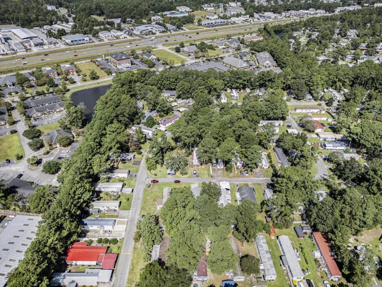 1 Top Sail Lln. Photo 40