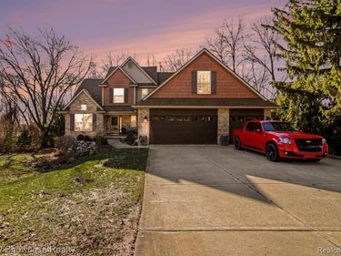 2648 MOREL Drive, Highland Twp, MI 48356