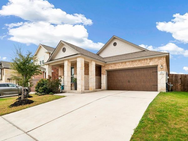 3900 Tufino LN, Round Rock, TX 78665