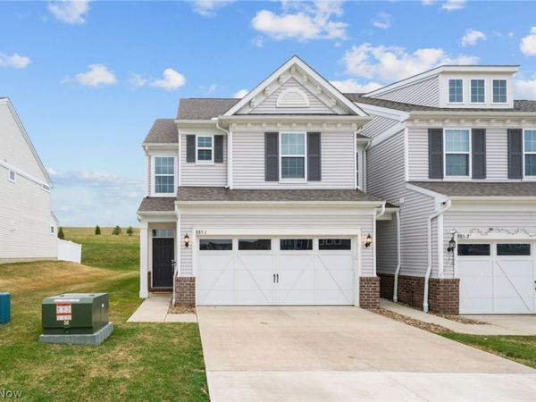 885 Dipper Lane , Unit 1, Aurora, OH 44202