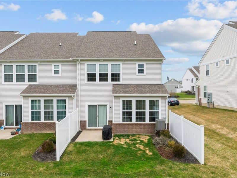 885 Dipper Lane, Unit 1, Aurora, OH 44202 Photo 24