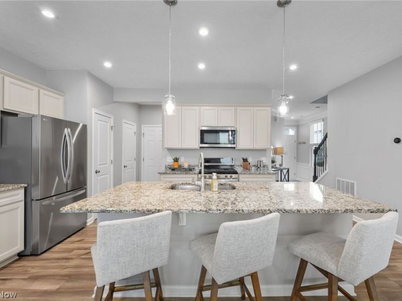 885 Dipper Lane, Unit 1, Aurora, OH 44202 Photo 4