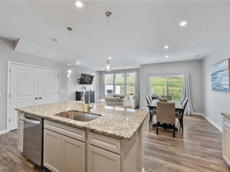 885 Dipper Lane, Unit 1, Aurora, OH 44202 Photo 7