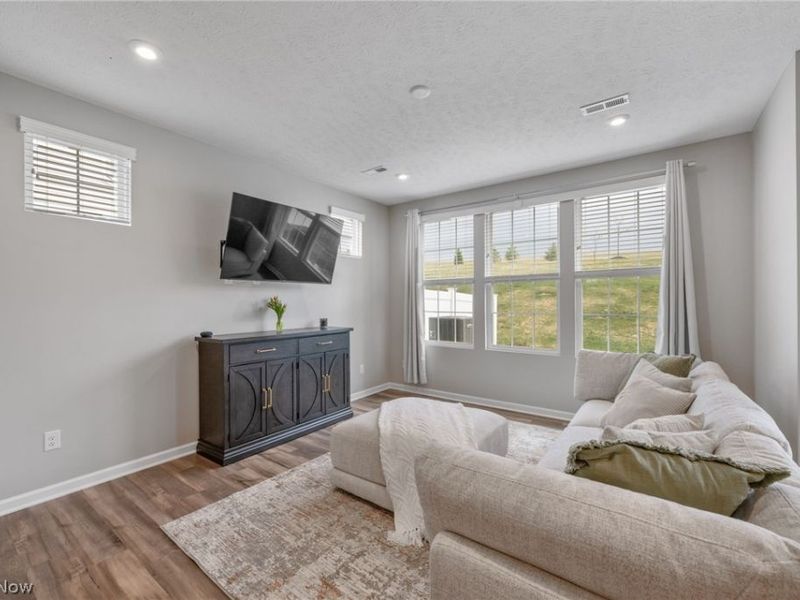 885 Dipper Lane, Unit 1, Aurora, OH 44202 Photo 9