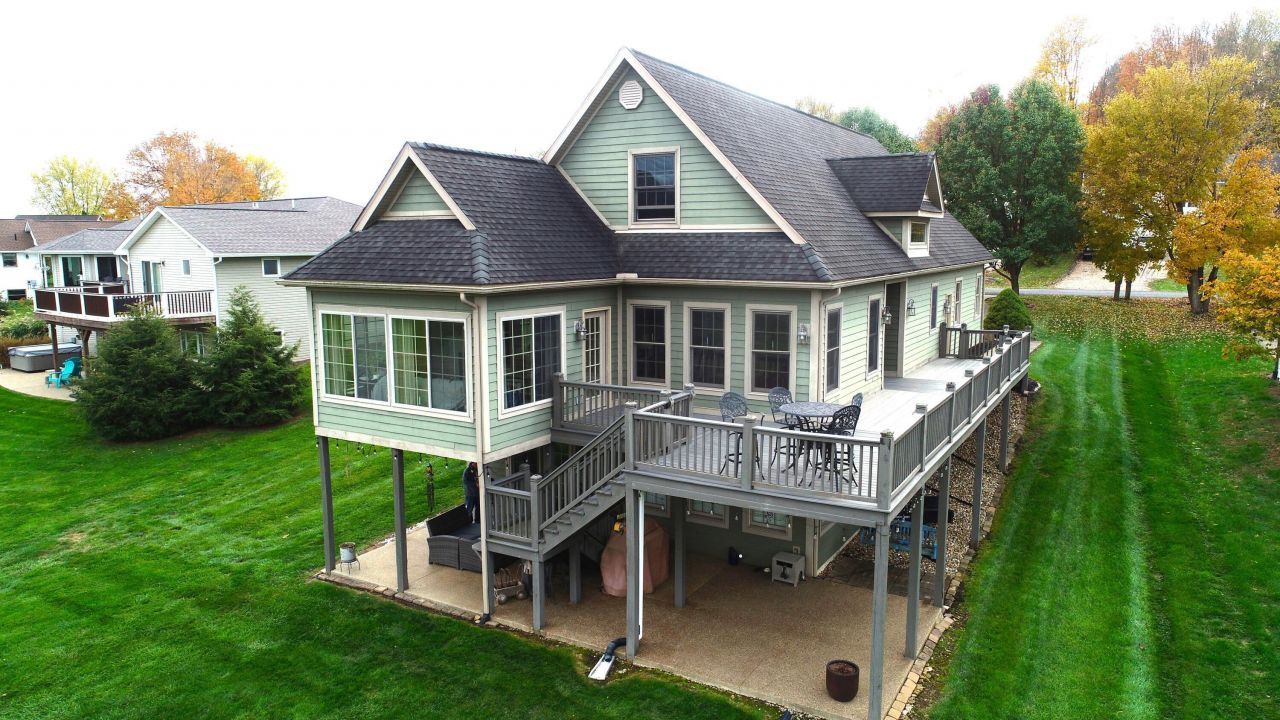 926 Fairway Drive , Howard, OH 43028 Main Photo