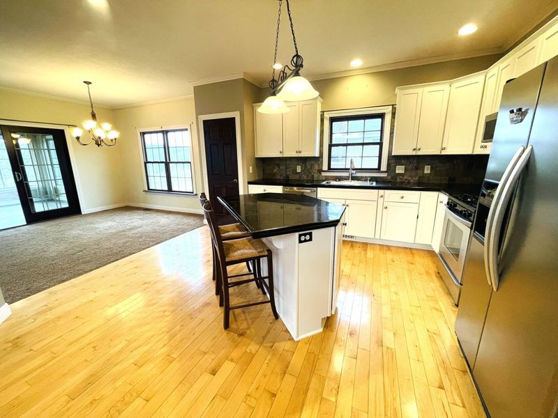 926 Fairway Drive, Howard, OH 43028 Photo 10