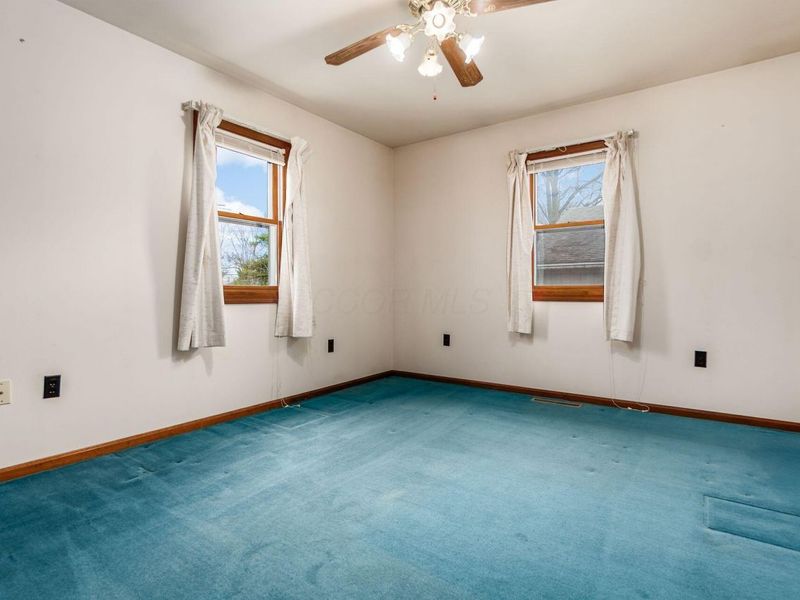 154 Maple Drive, Columbus, OH 43228 Photo 16