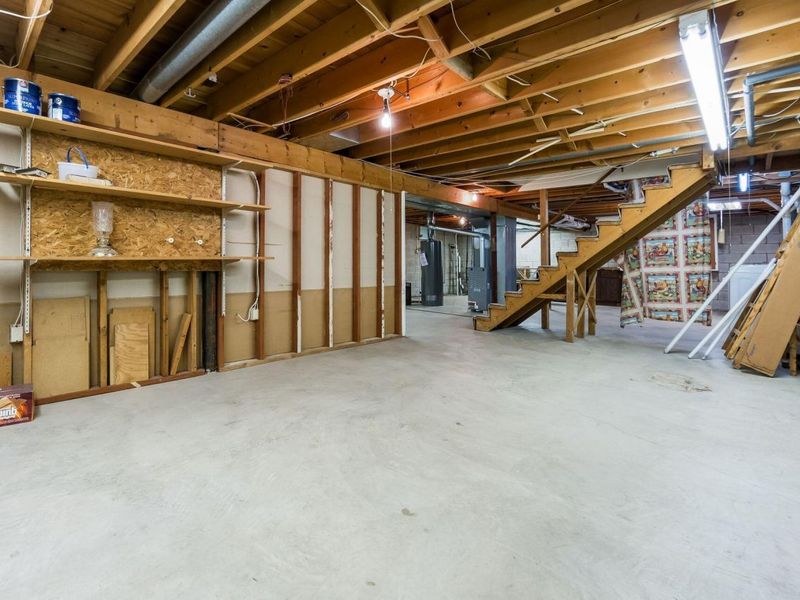 154 Maple Drive, Columbus, OH 43228 Photo 20