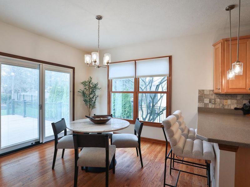 3827 Rockpointe Drive, Columbus, OH 43221 Photo 17