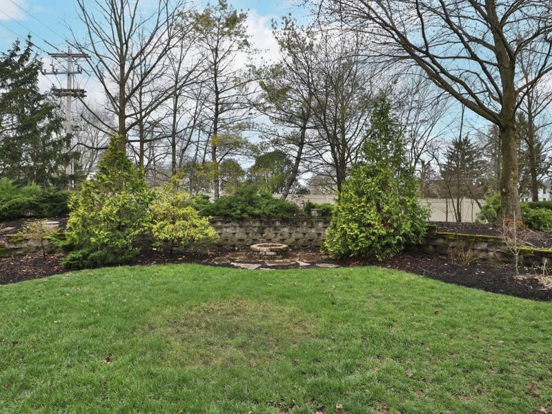 3827 Rockpointe Drive, Columbus, OH 43221 Photo 50