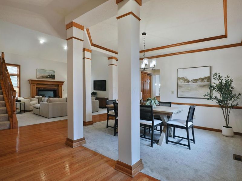 3827 Rockpointe Drive, Columbus, OH 43221 Photo 7