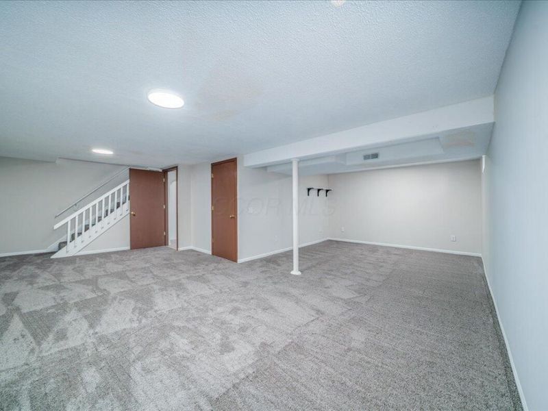 199 Spicewood Lane , Powell, OH 43065 Photo 20