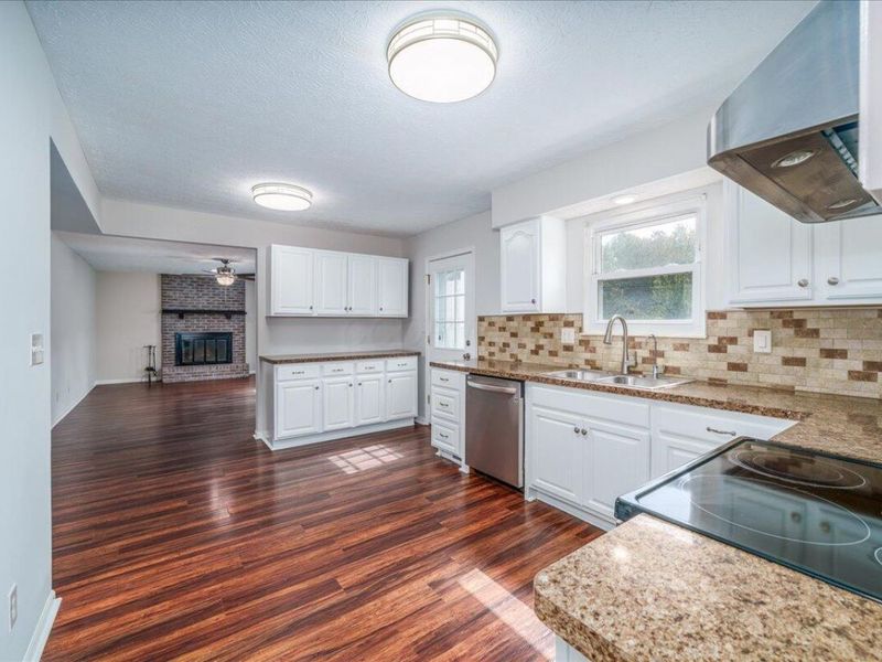 199 Spicewood Lane , Powell, OH 43065 Photo 8