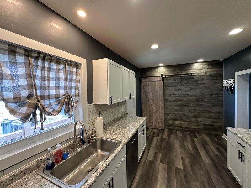 10367 Quaker Road, Fredericktown, OH 43019 Photo 10