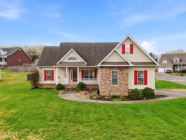 310 Cranfield Drive, Maryville, TN 37801