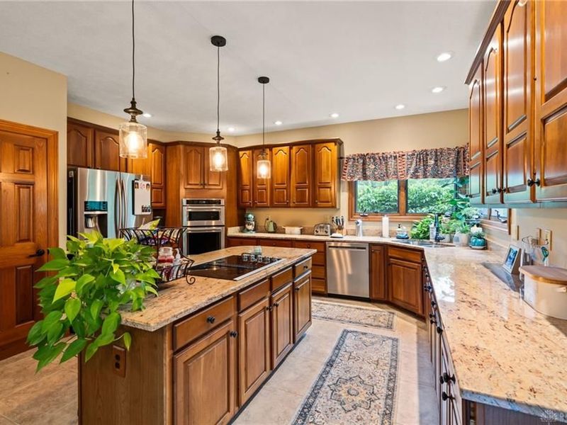 2353 Sherwood Court, Beavercreek Township, OH 45385 Photo 12