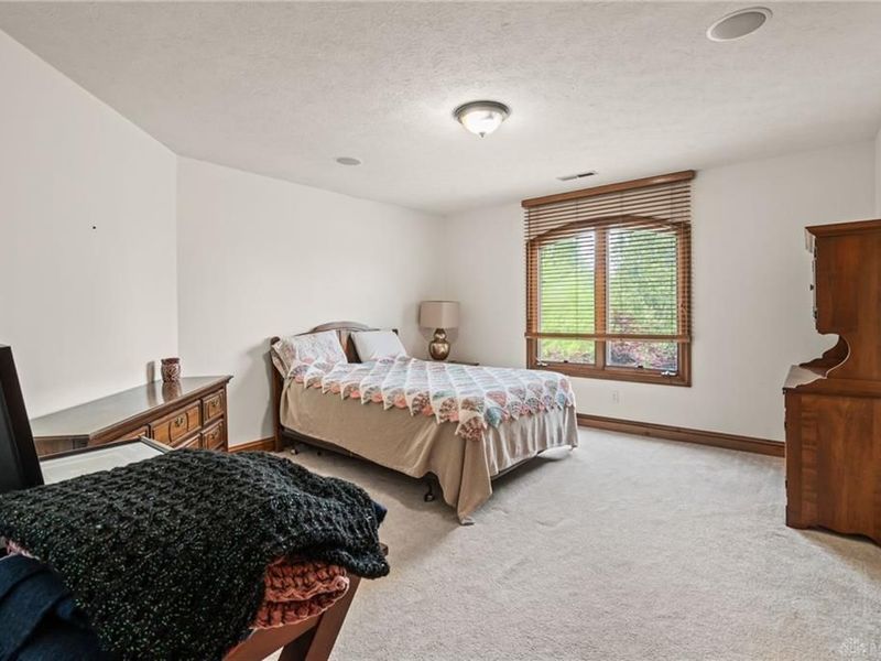 2353 Sherwood Court, Beavercreek Township, OH 45385 Photo 25