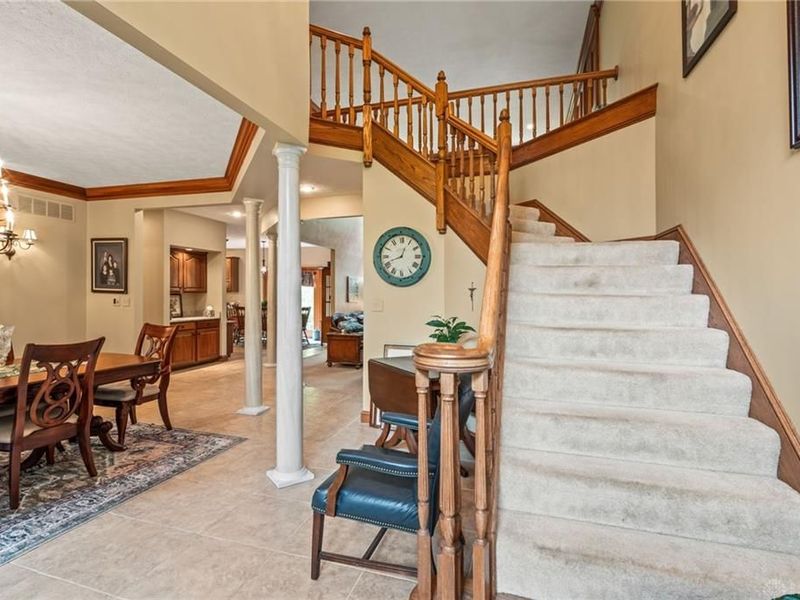 2353 Sherwood Court, Beavercreek Township, OH 45385 Photo 4