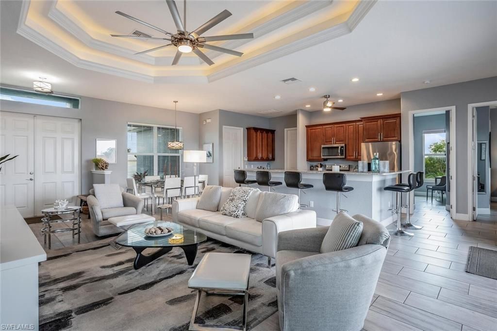 2714 NE 20th Ct, Cape Coral, FL 33909 Photo