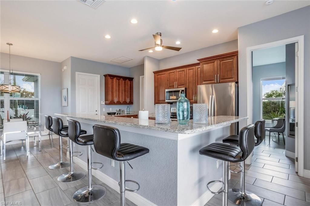 2714 NE 20th Ct, Cape Coral, FL 33909 Photo