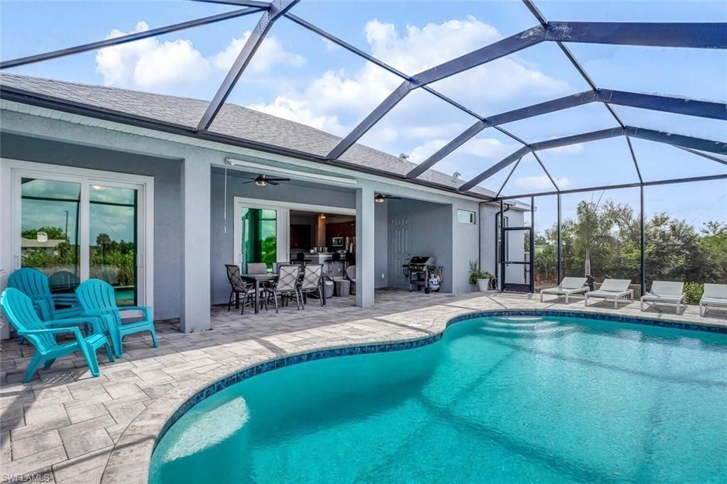 2714 NE 20th Ct, Cape Coral, FL 33909 Photo