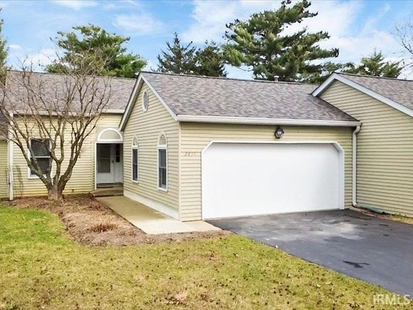 3811 S Pepper Chase, Bloomington, IN 47401