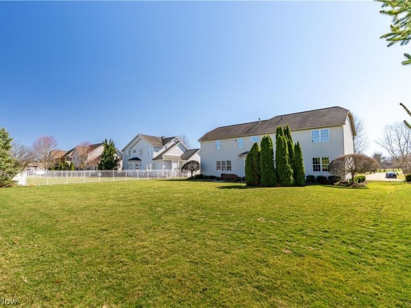 8811 Scotsbury Street NW, Massillon, OH 44646 Photo 39