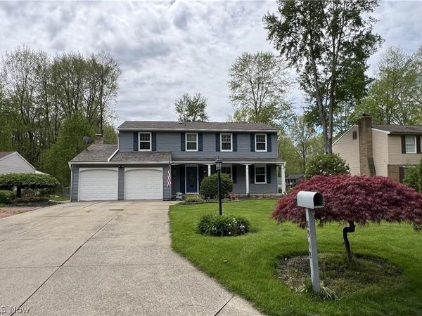 8908 Sherwood Drive NE, Warren, OH 44484