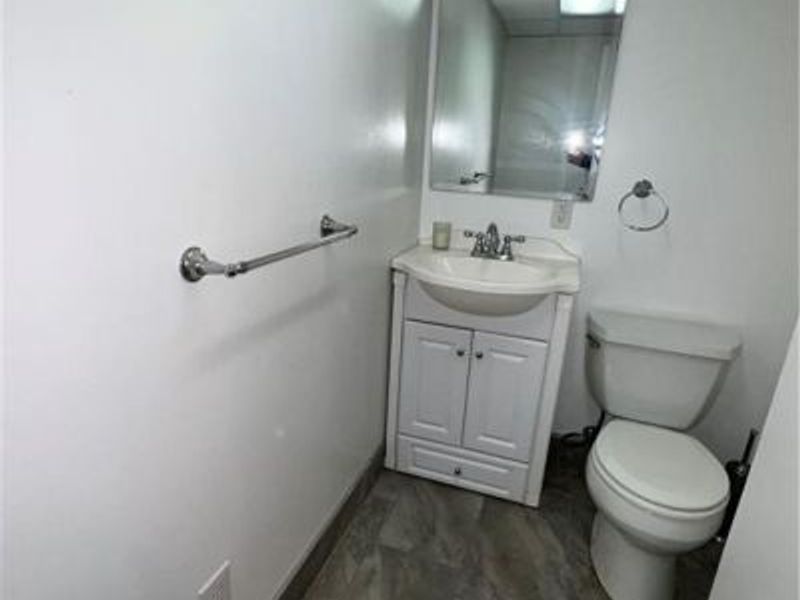 8908 Sherwood Drive NE, Warren, OH 44484 Photo 29