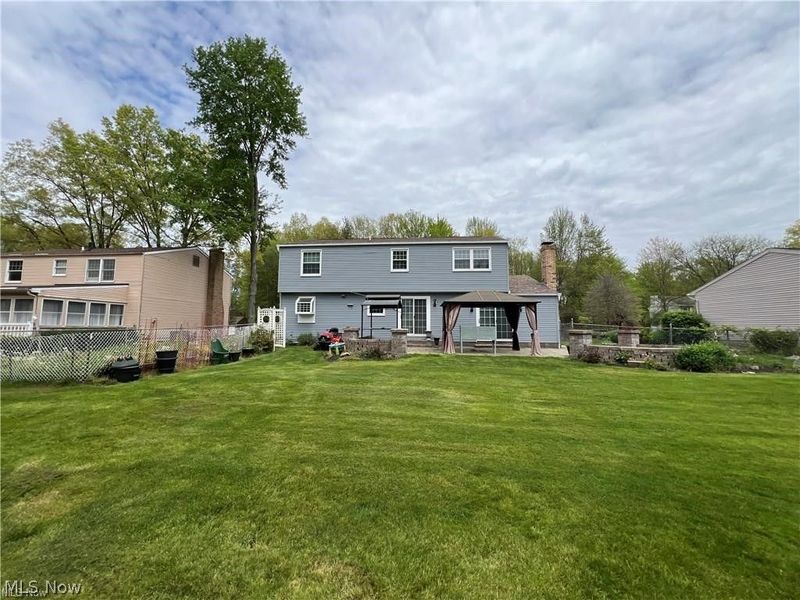 8908 Sherwood Drive NE, Warren, OH 44484 Photo 3