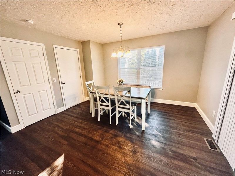 3200 Foxford Court, Lakemore, OH 44312 Photo 7