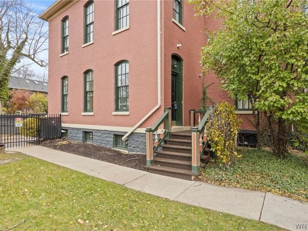 125 Edward Street, Unit 1J, Buffalo, NY 14201