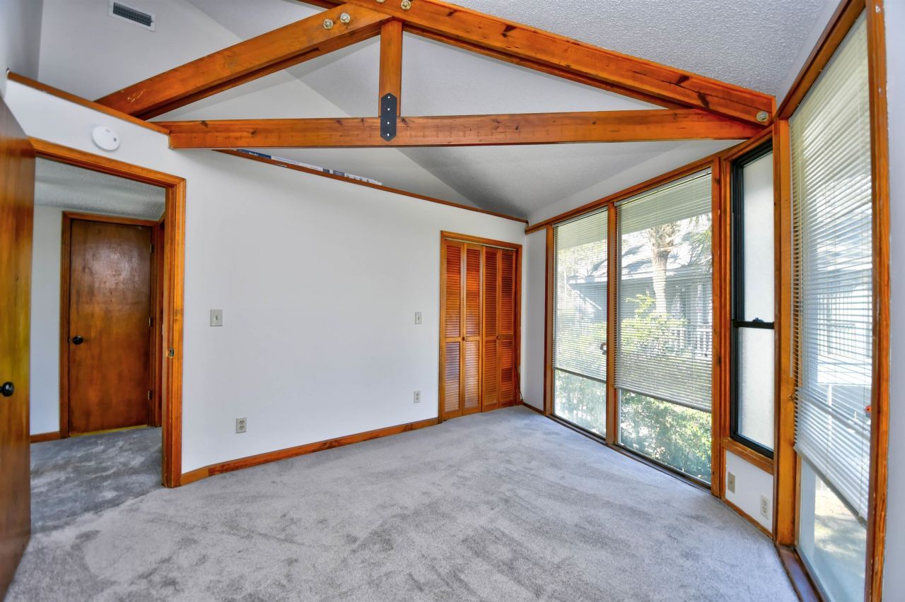 742 Tall Oaks Ct. Photo 10