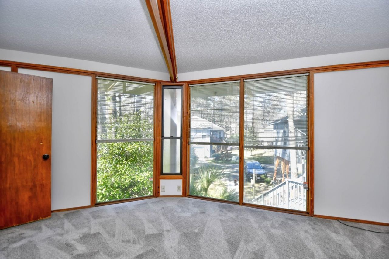 742 Tall Oaks Ct. Photo 12