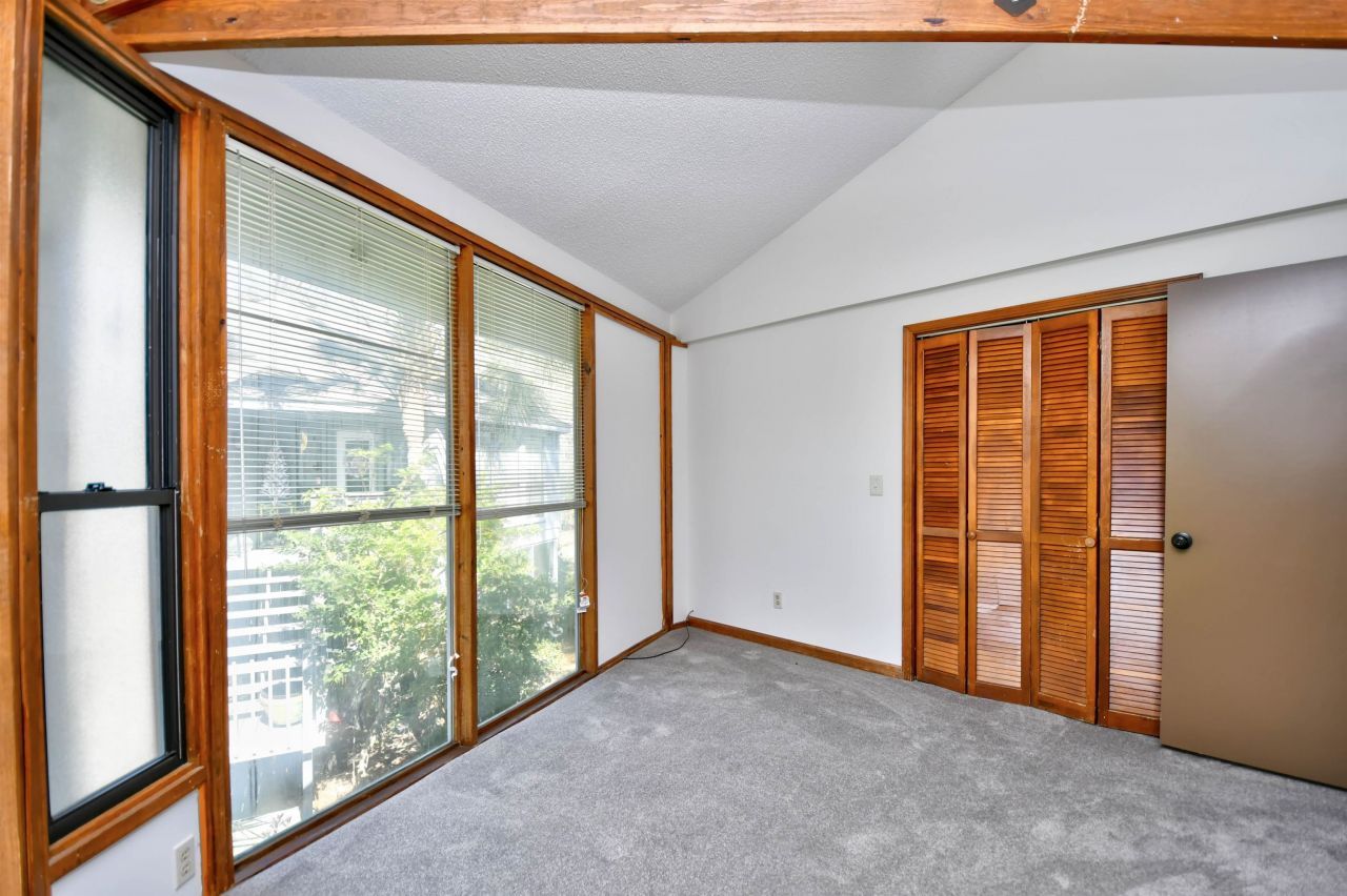 742 Tall Oaks Ct. Photo 14