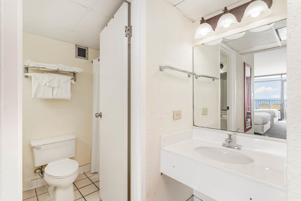 201 74th Ave. N  Photo 17