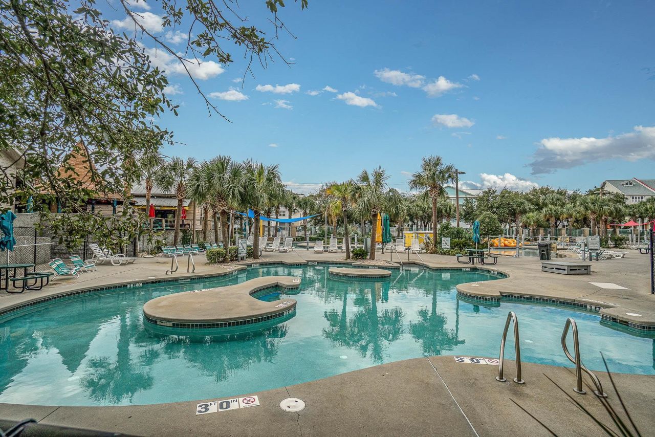 201 74th Ave. N  Photo 20