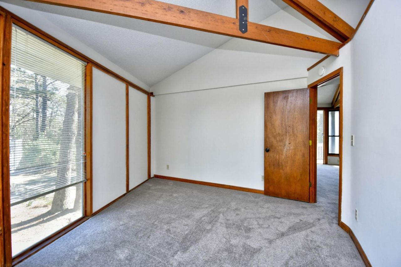 742 Tall Oaks Ct. Photo 11