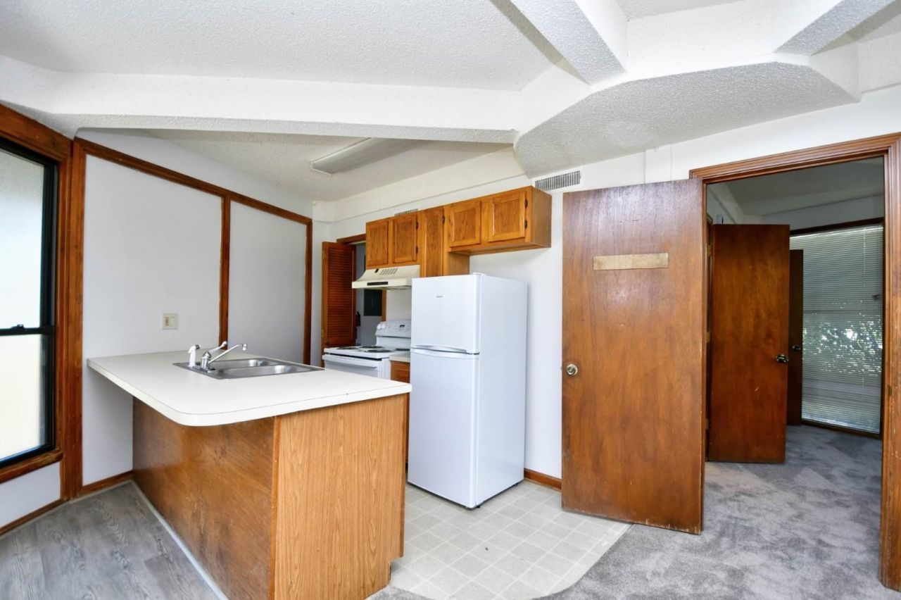 742 Tall Oaks Ct. Photo 22